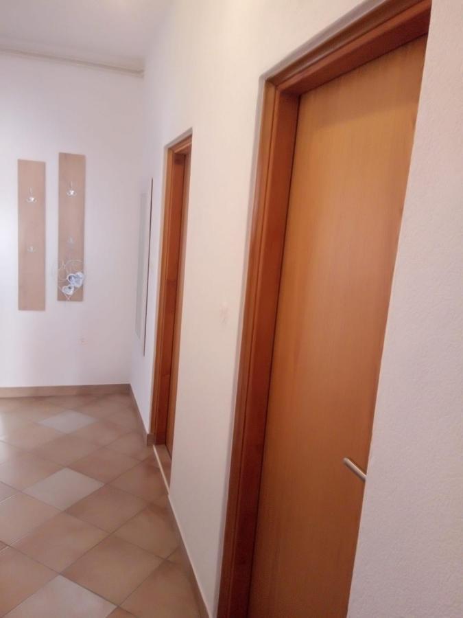 Studio Apartman Kika Otočac Extérieur photo