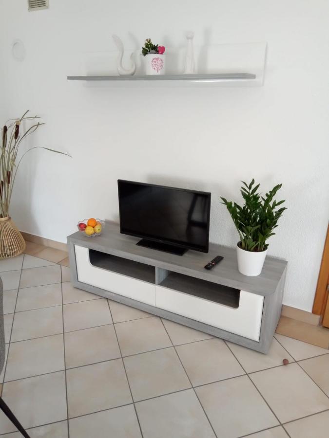 Studio Apartman Kika Otočac Extérieur photo